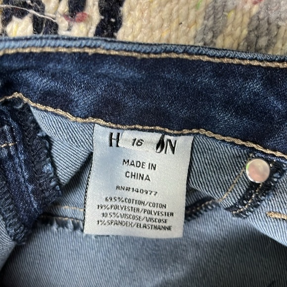 Hudson Straight Leg | Size 16 - Picture 4 of 6